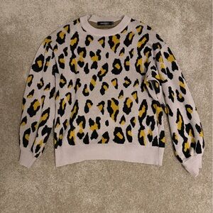 Stylish Leopard Print Sweater